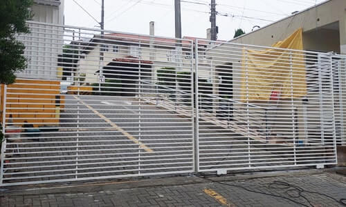 Portão de ferro galvanizado para condomínio